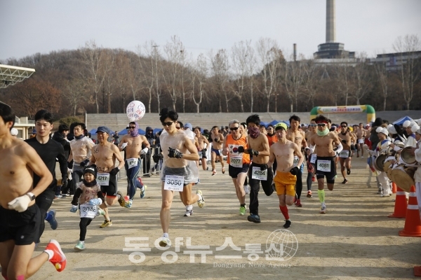 지난해 알몸마라톤대회 모습 (사진=대구시 제공)