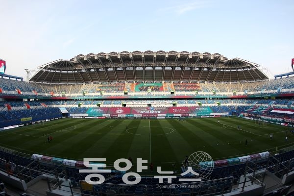 31일 대전하나시티즌의  경기가 예정되 있던 대전 월드컵경기장 전경(사진=대전하나시티즌 제공)