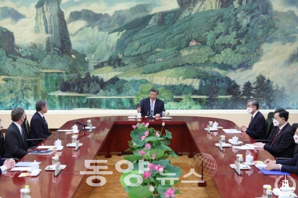 시진핑 주석이 19일 오후 베이징 인민대회당에서 블링컨 장관을 회견했다.