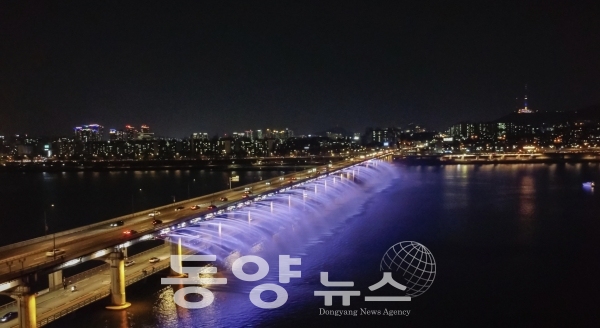 반포한강공원 달빛무지개분수(사진=서울시 제공)