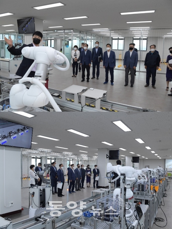 최기문 영천시장과 시 관계자들이 지난 19일 폴리텍대학 로봇캠퍼스에서 현장점검을 하고 있다.(사진=영천시 제공)