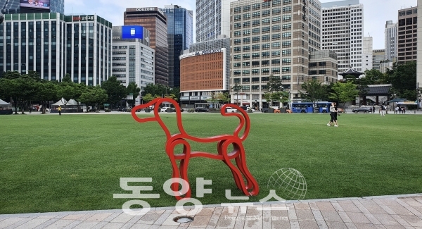 서울시는 시민 누구나 조각 작품을 즐길 수 있는 '서울조각축제를' 내달 5일까지 진행한다고 17일 밝혔다.(사진=서울시 제공)
