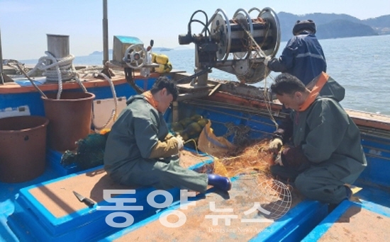연안자망 어선어업 실습교육.(사진= 인천수산기술지원센터 제공)